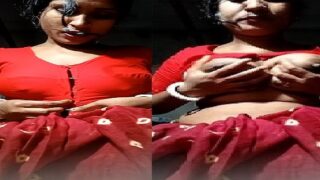 Bhabhi Ji Showing Plump Boobs Village Sex Video