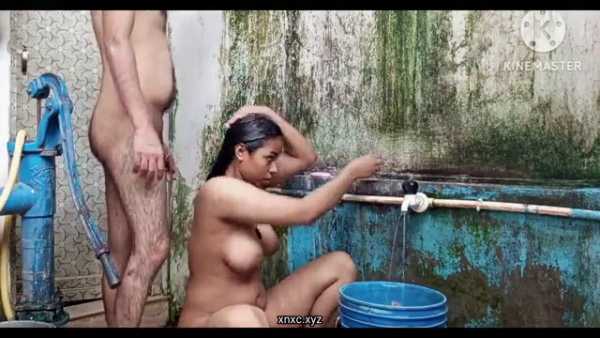Desi Villahe Sexy Hot Bath MMS